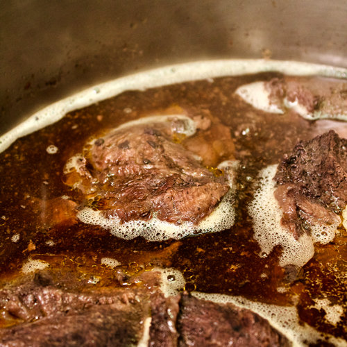 marinade Cuission de la joue de boeuf marinée